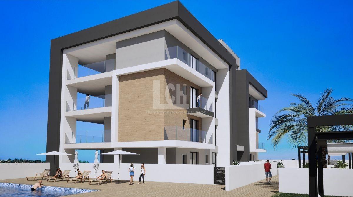 For sale of penthouse in Los alcázares