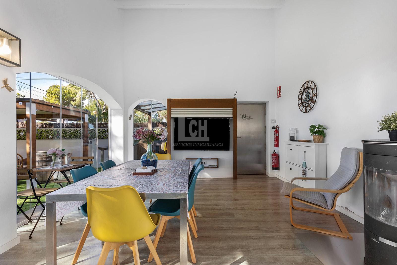Zu verkaufen von villa in
 Orihuela