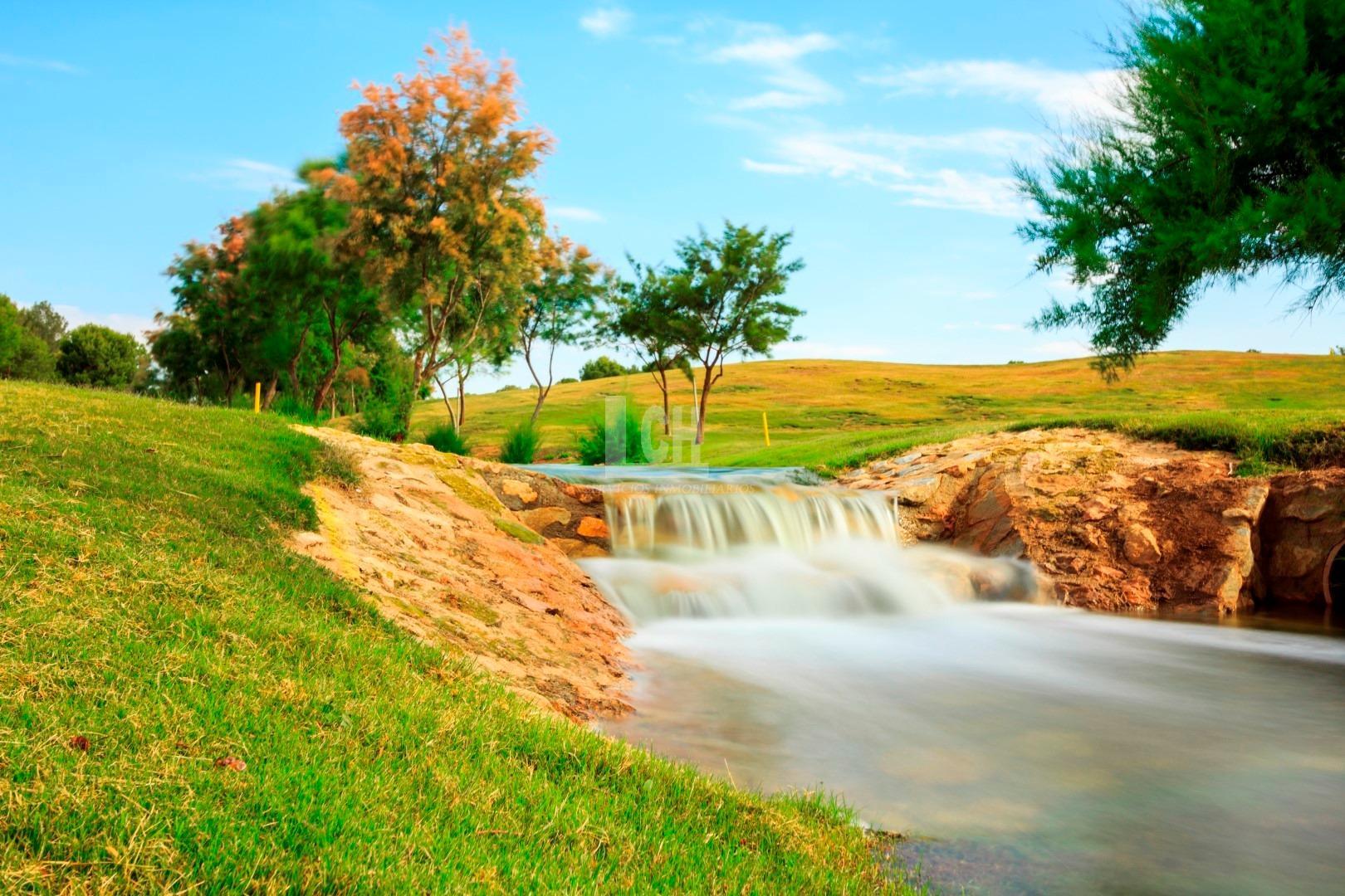 For sale of villa in Pilar de la horadada