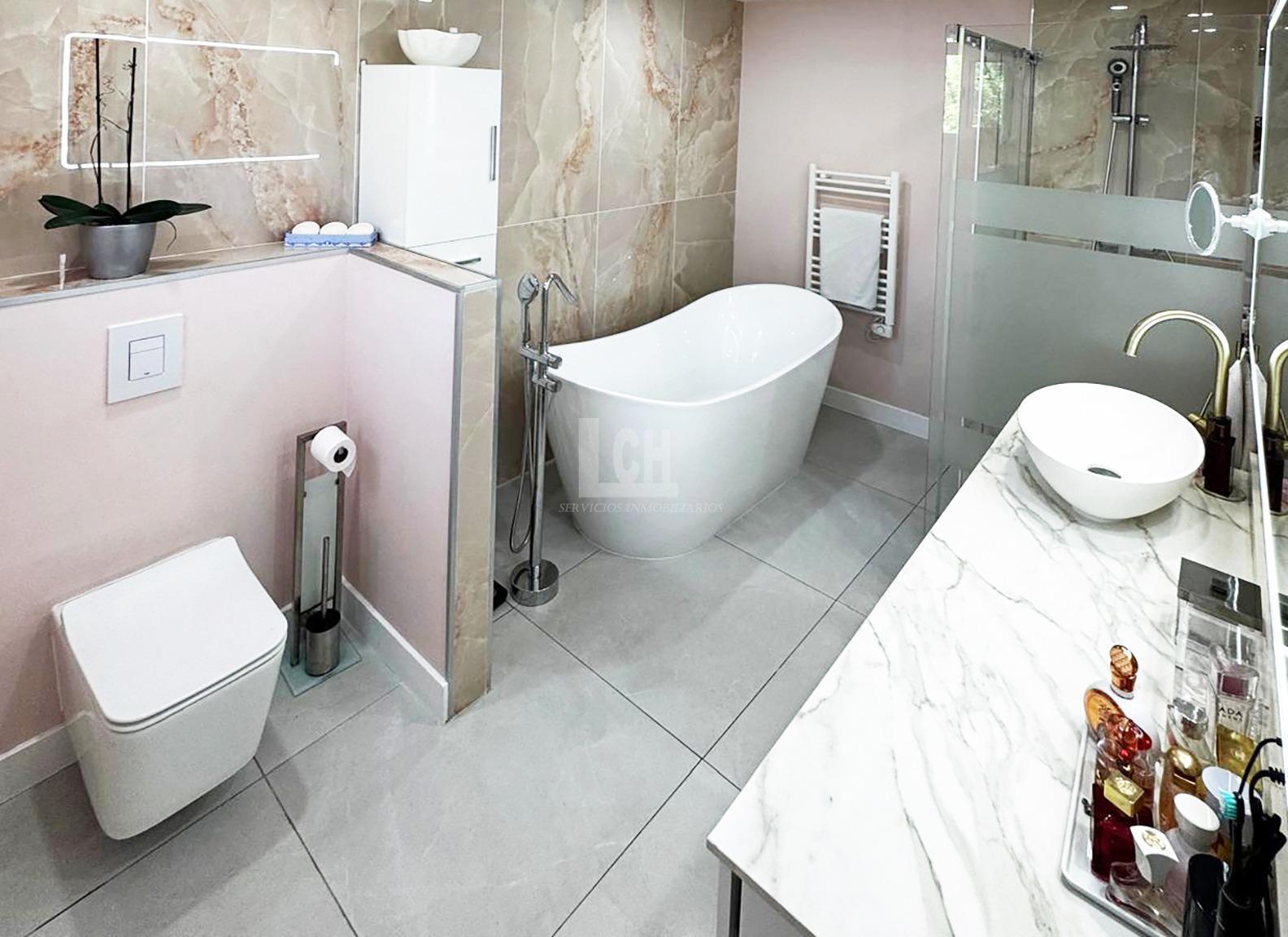 Baño suite