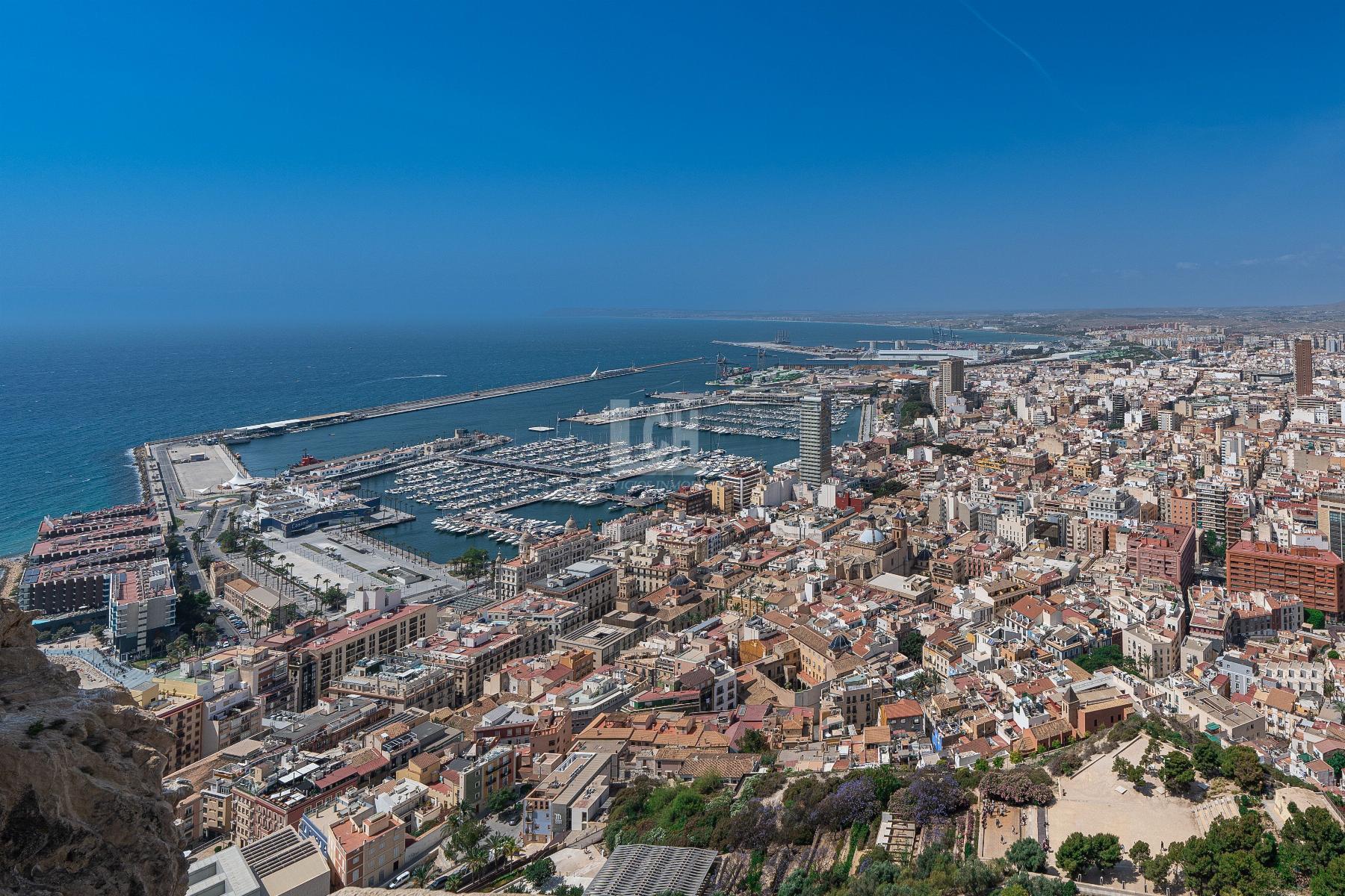Venta de edificio en Valencia
