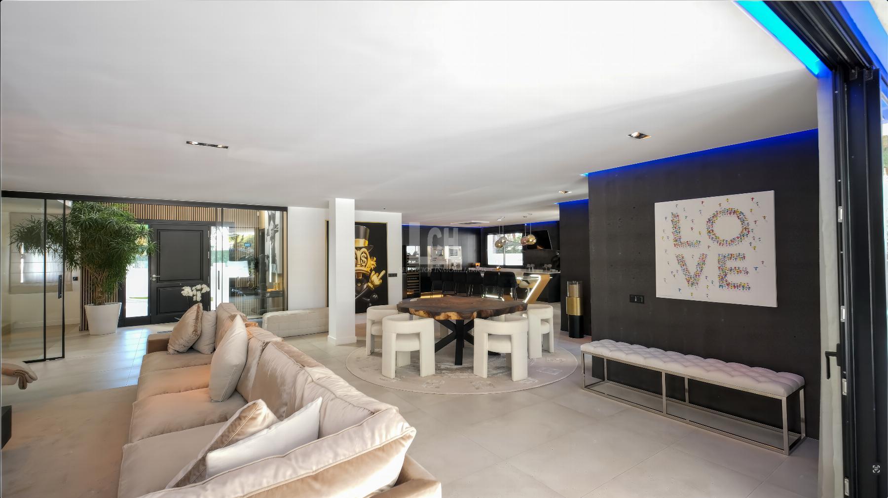 Venta de villa en Alameda