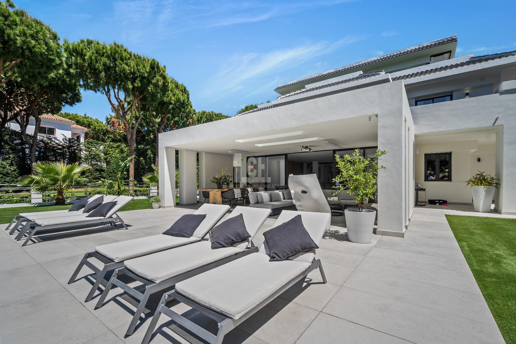 Venta de villa en Alameda