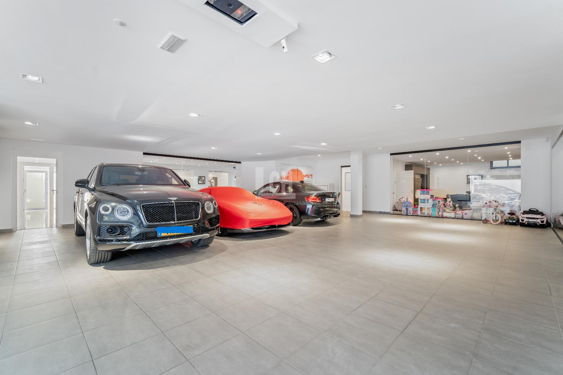 Venta de villa en Alameda