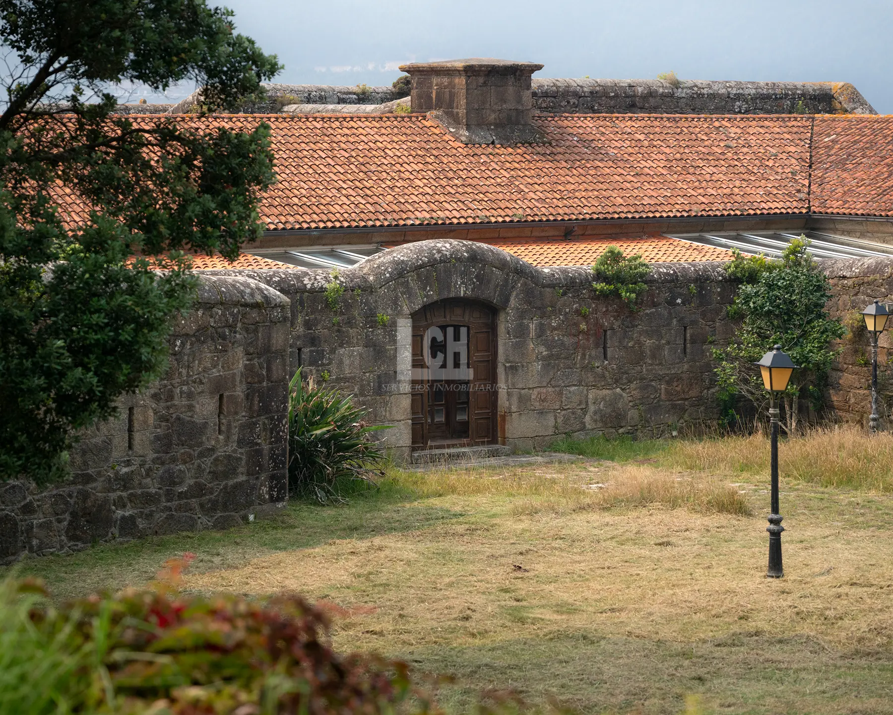 Venta de castillo en Corcubión