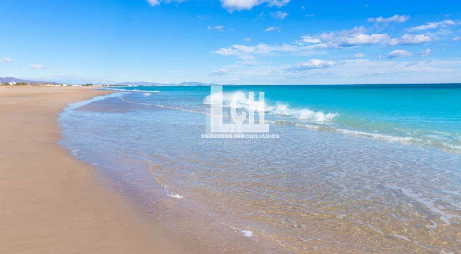 For sale of flat in Canet den berenguer