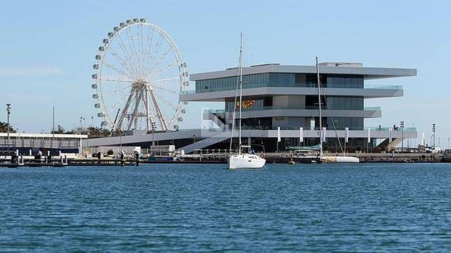 Venta de local comercial en Valencia
