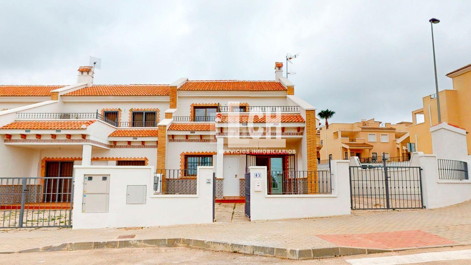 For sale of house in San miguel de salinas