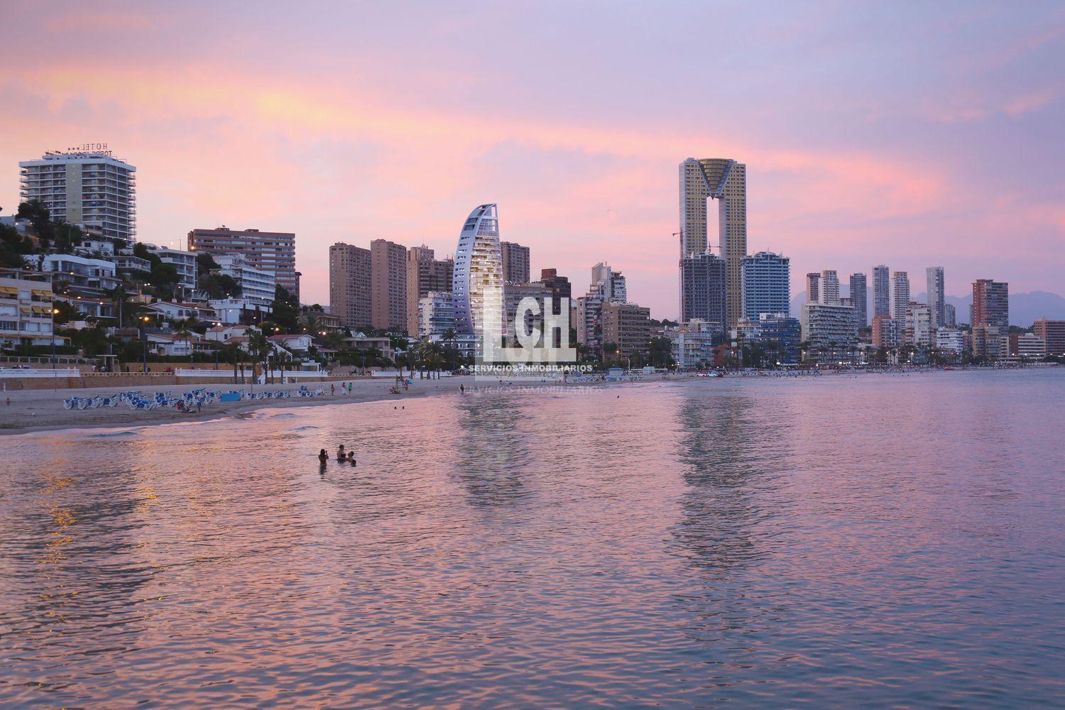 For sale of new build in Benidorm