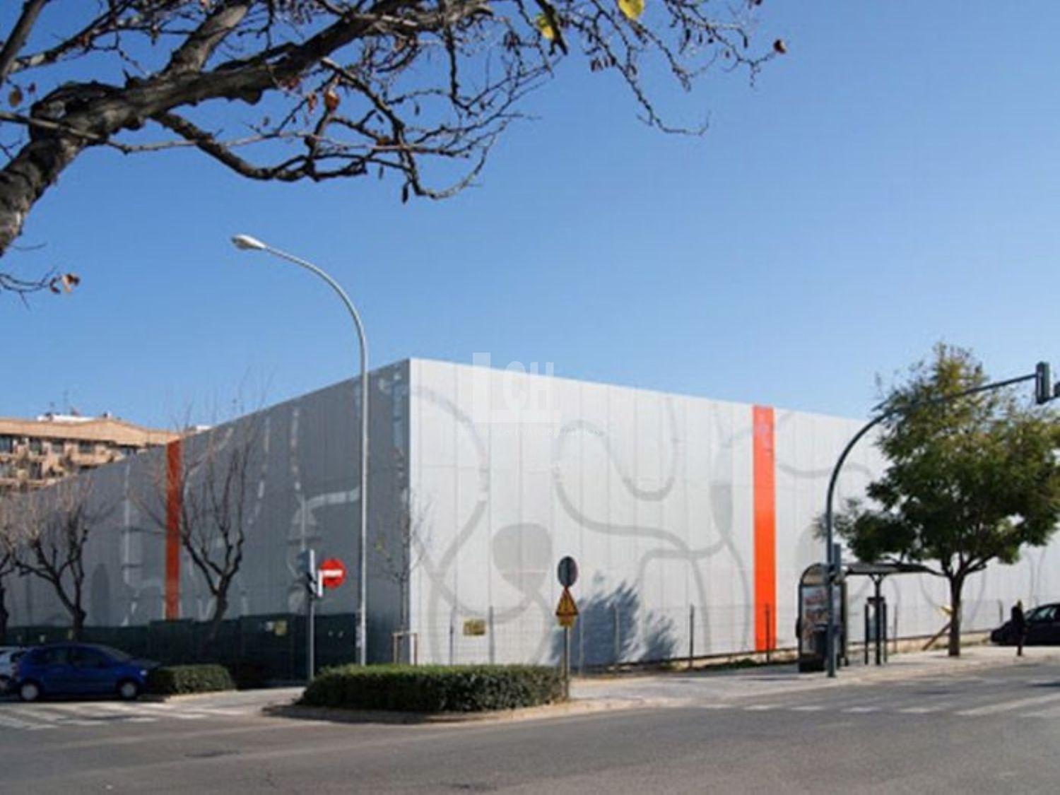 Zu verkaufen von ladenlokal in
 Valencia
