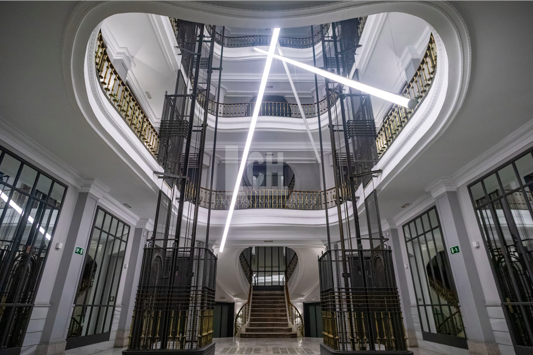 For sale of building in Madrid