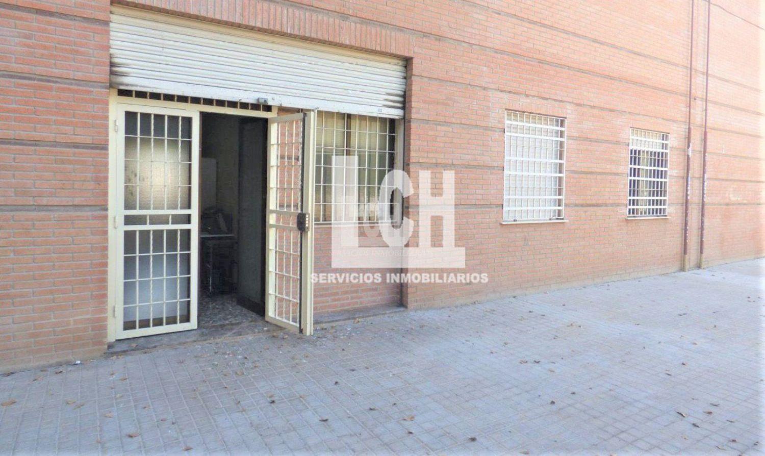 For sale of commercial in València
