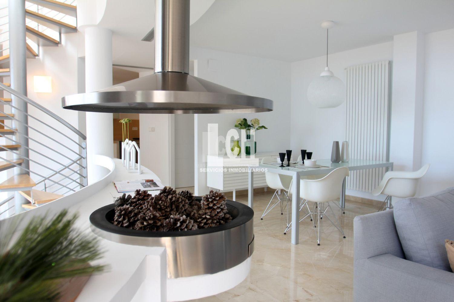 For sale of chalet in Altea