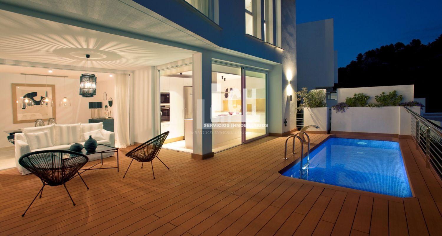 For sale of chalet in Altea