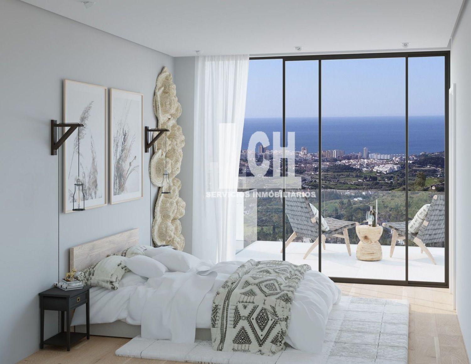 For sale of chalet in Mijas