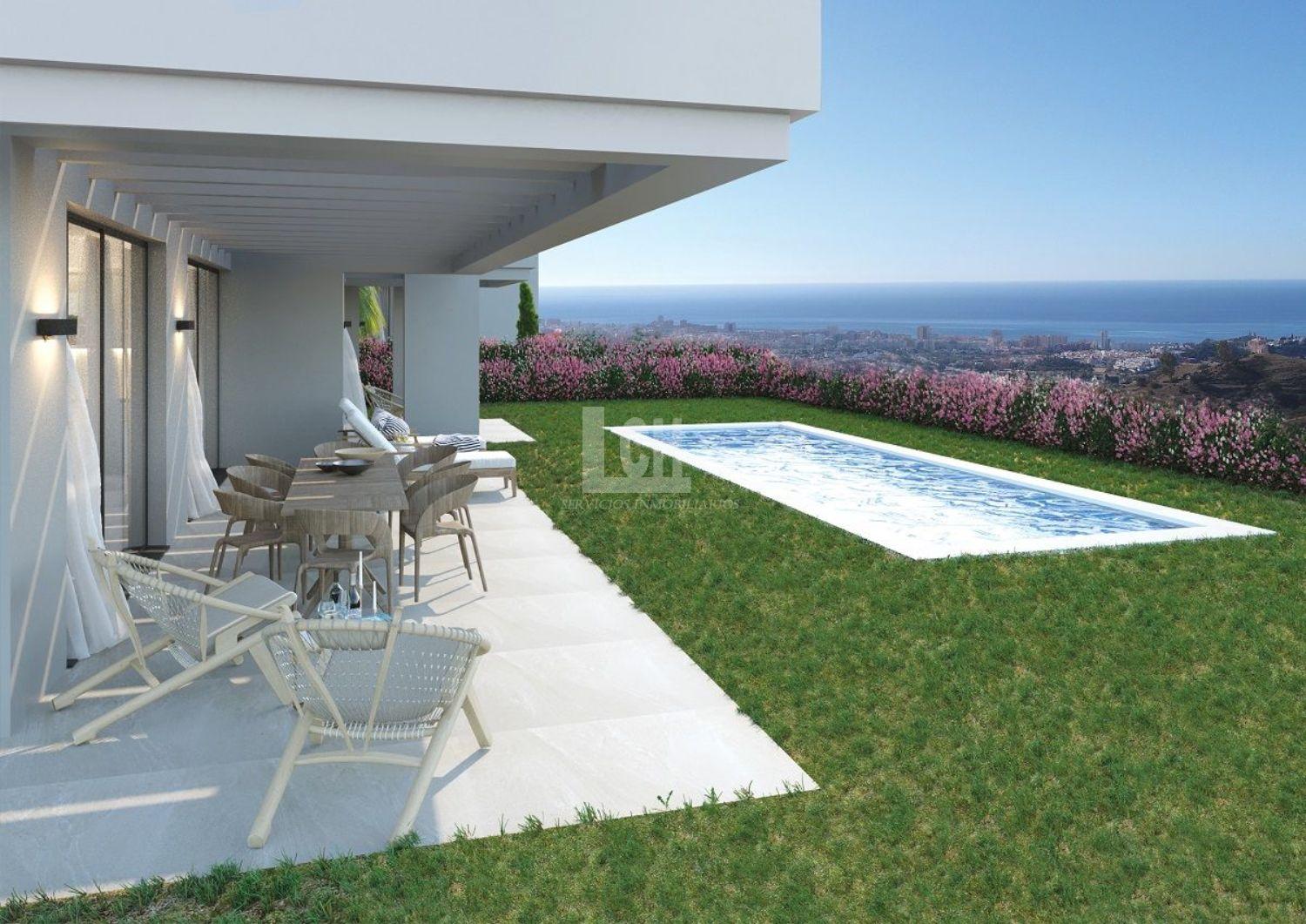 For sale of chalet in Mijas