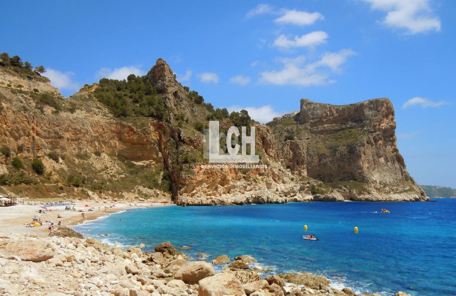 For sale of chalet in Altea