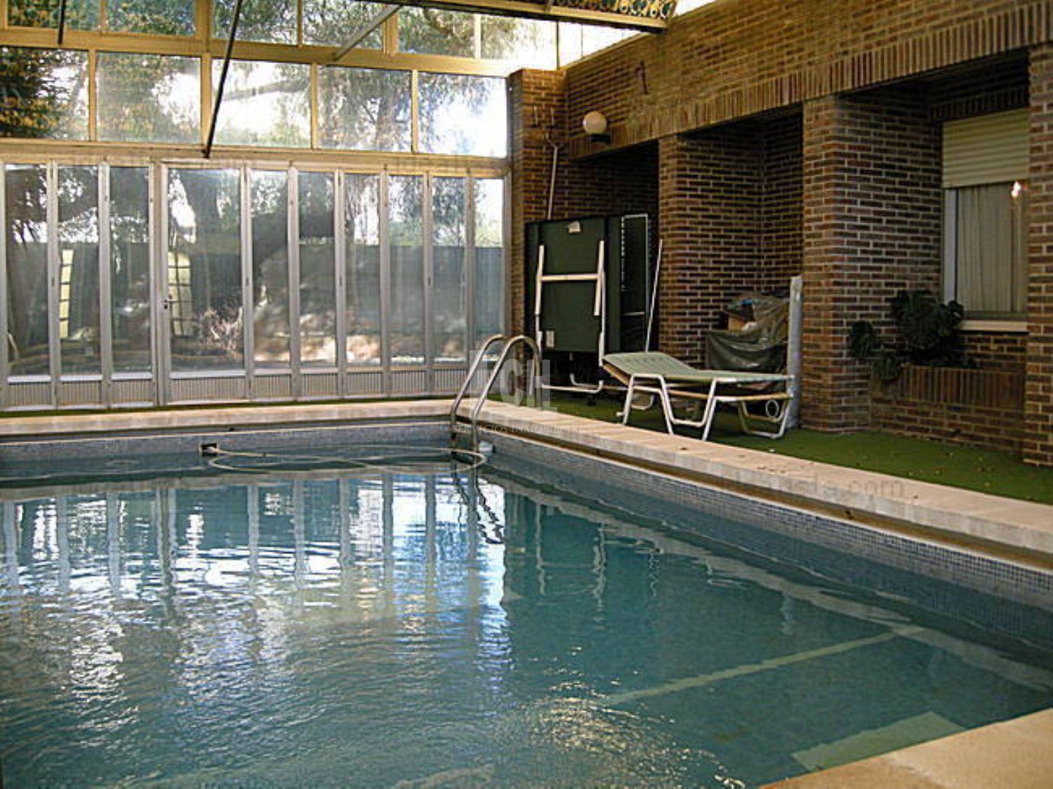 Venta de chalet en Leliana
