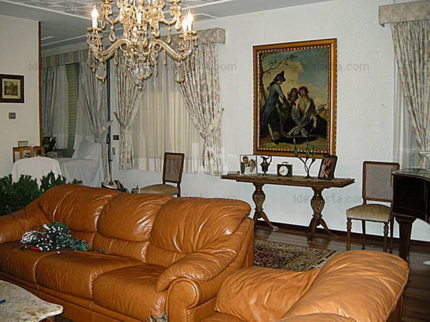 Venta de chalet en Leliana Venta de chalet en Leliana