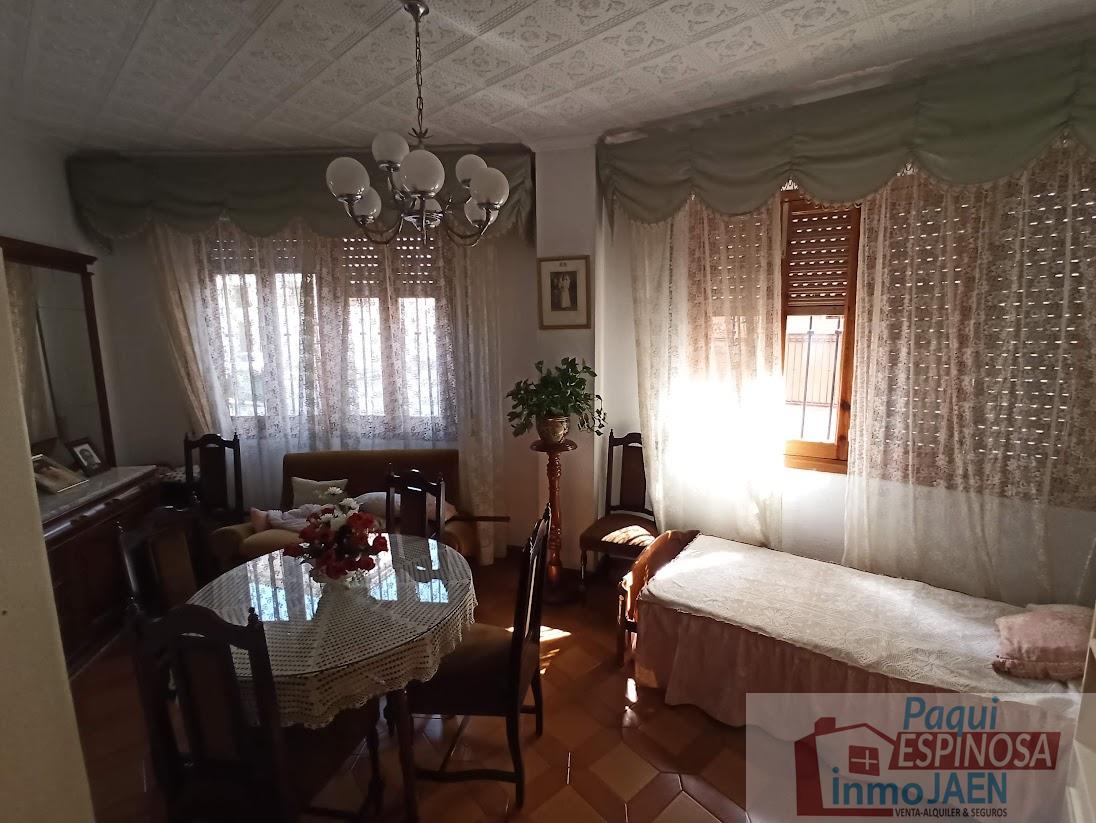 For sale of flat in Torredonjimeno