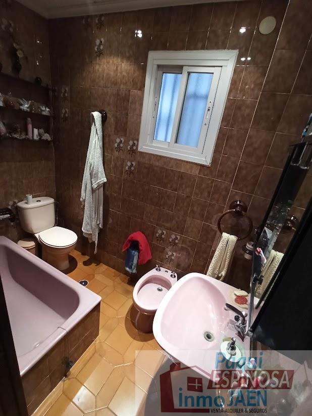 For sale of flat in Torredonjimeno