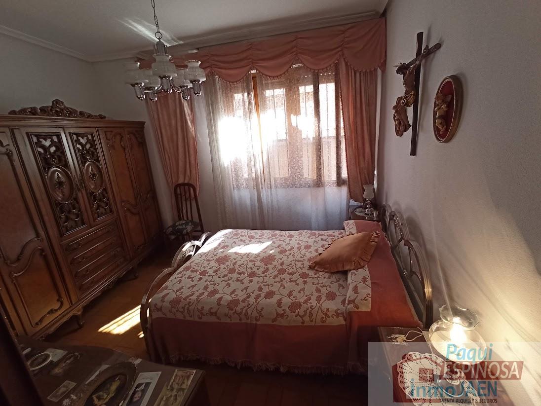 For sale of flat in Torredonjimeno