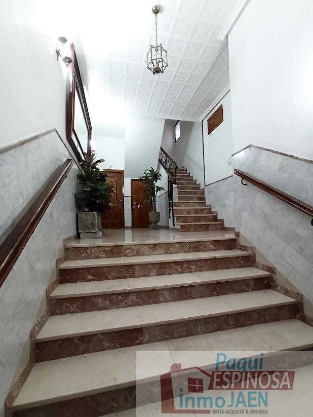 For sale of flat in Torredonjimeno