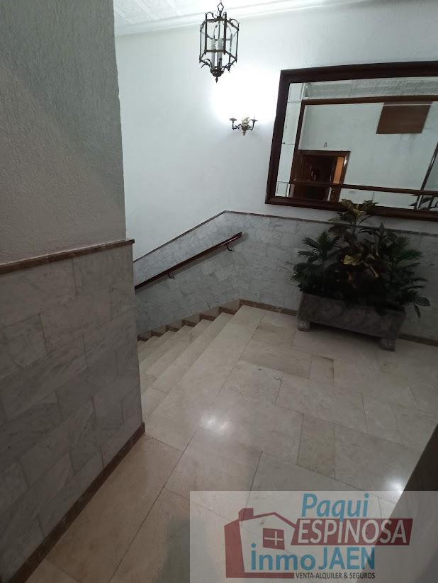 For sale of flat in Torredonjimeno