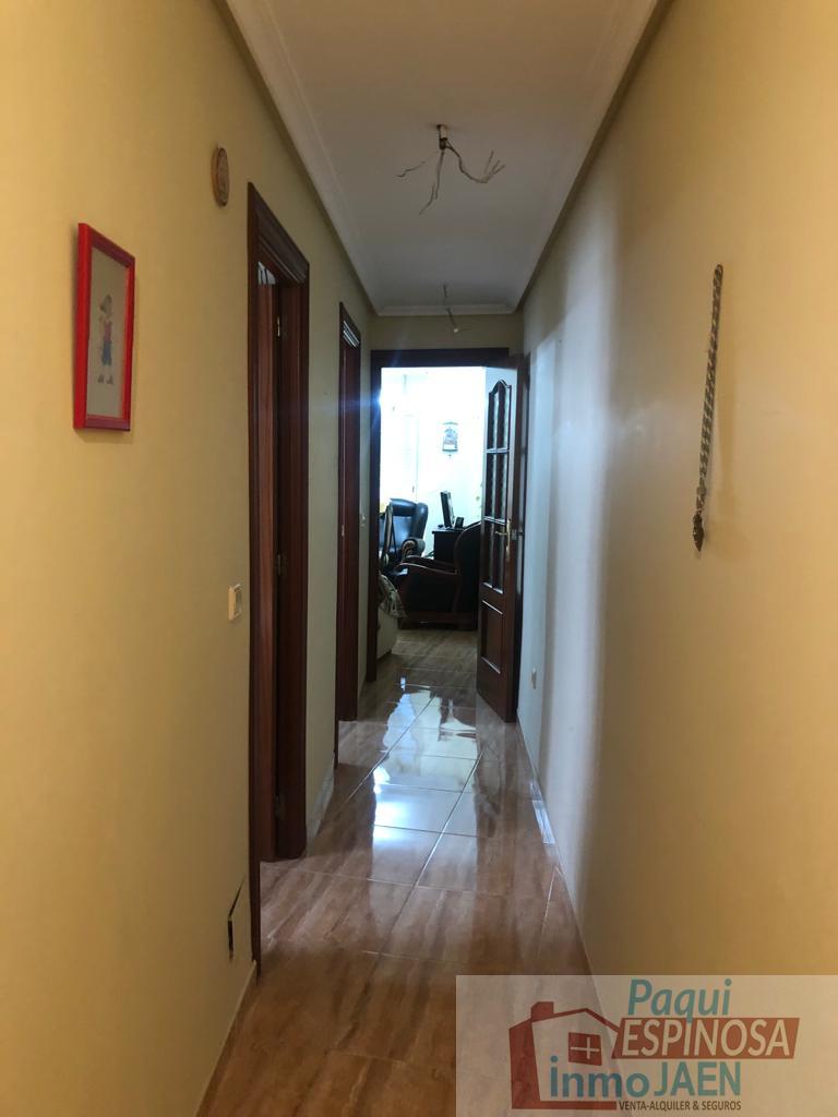 For sale of flat in Torredonjimeno