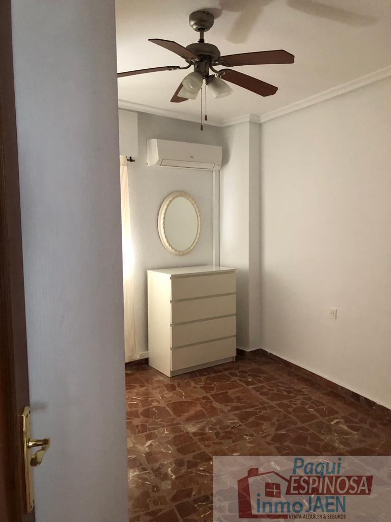 Venta de piso en Torredonjimeno