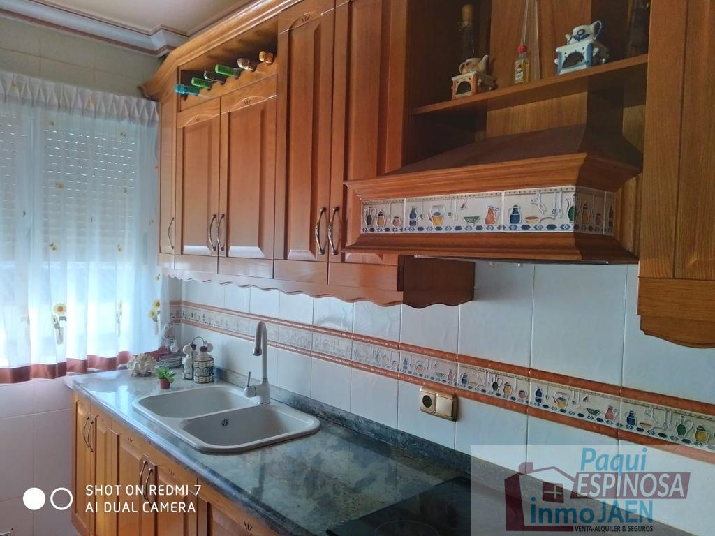 For sale of flat in Torredonjimeno