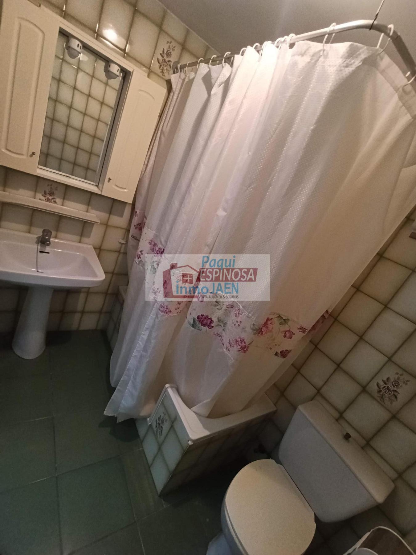 Venta de casa en Torredonjimeno