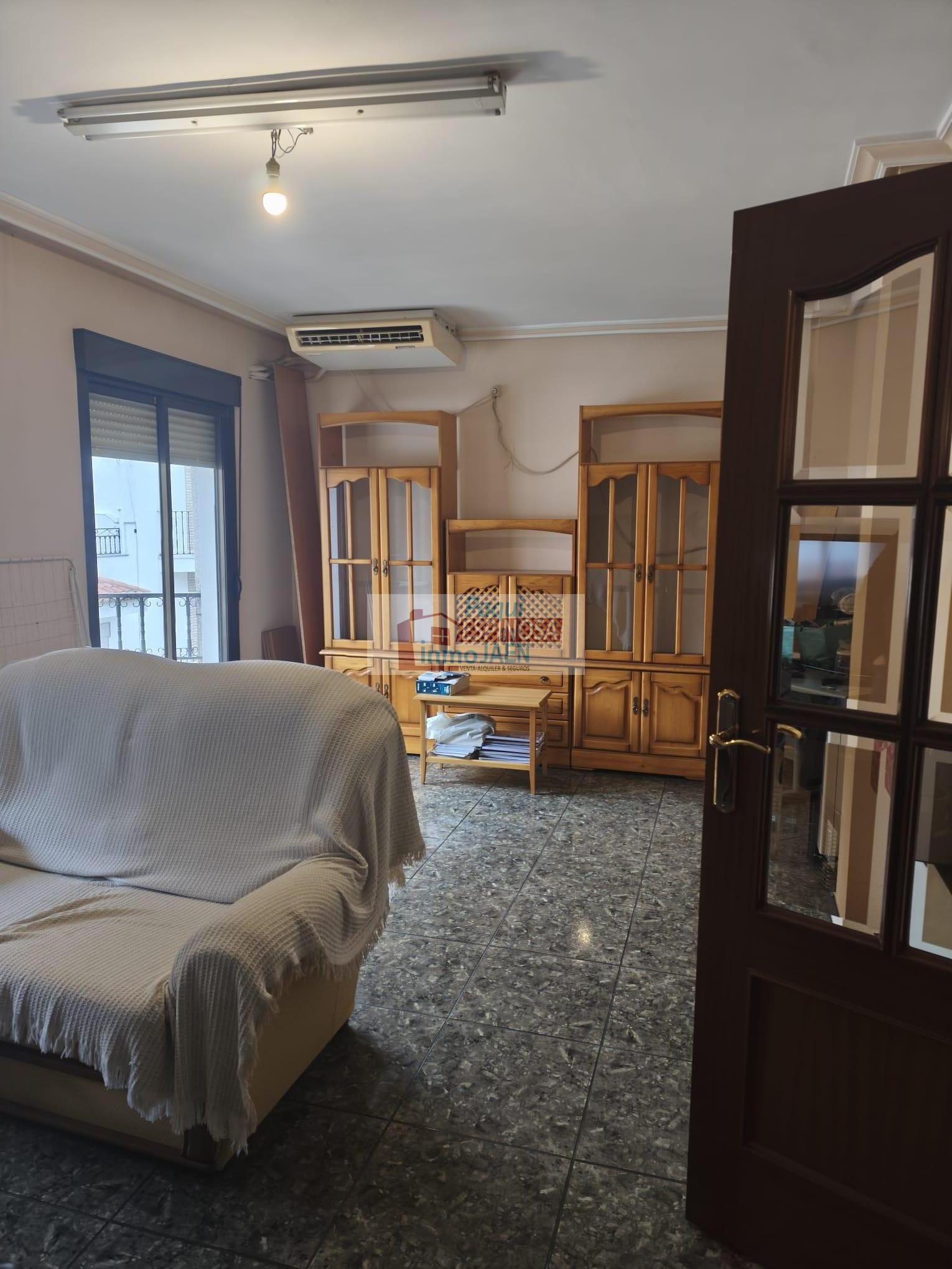 For sale of flat in Torredonjimeno