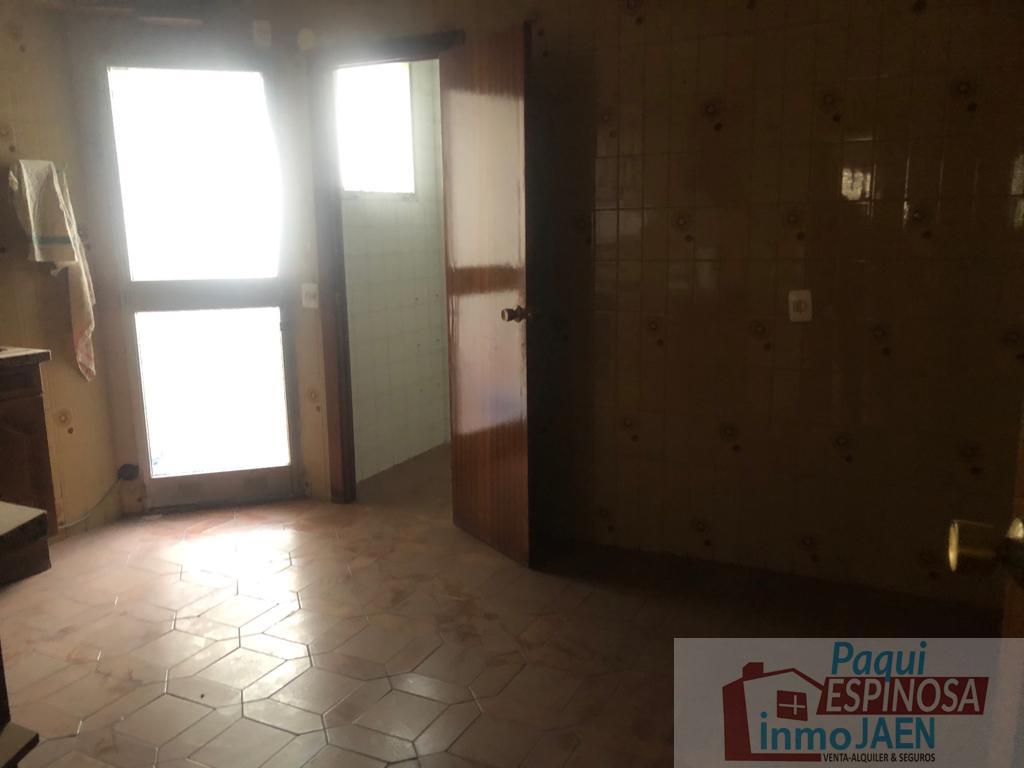 Venta de piso en Torredonjimeno