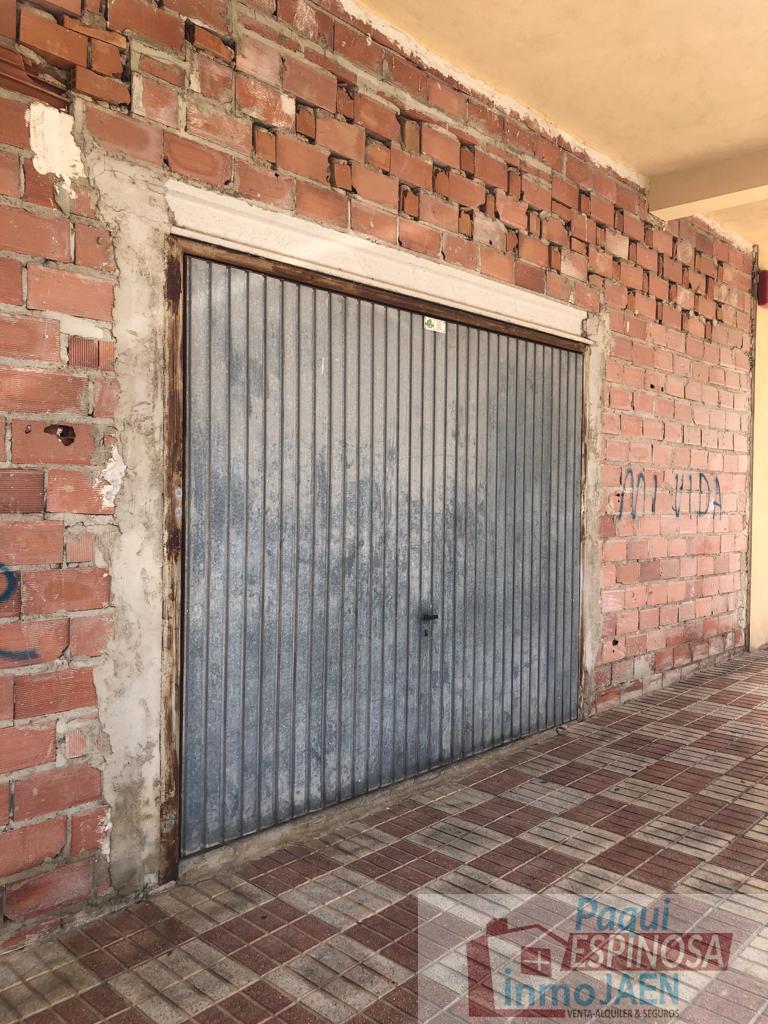 For sale of commercial in Torredonjimeno