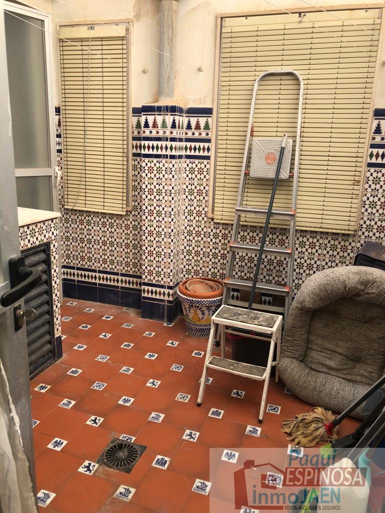 For sale of flat in Torredonjimeno