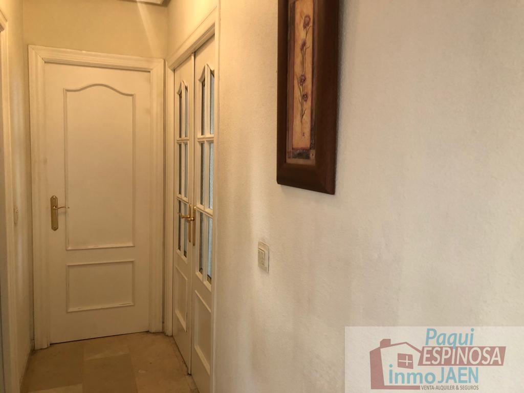 For sale of flat in Torredonjimeno