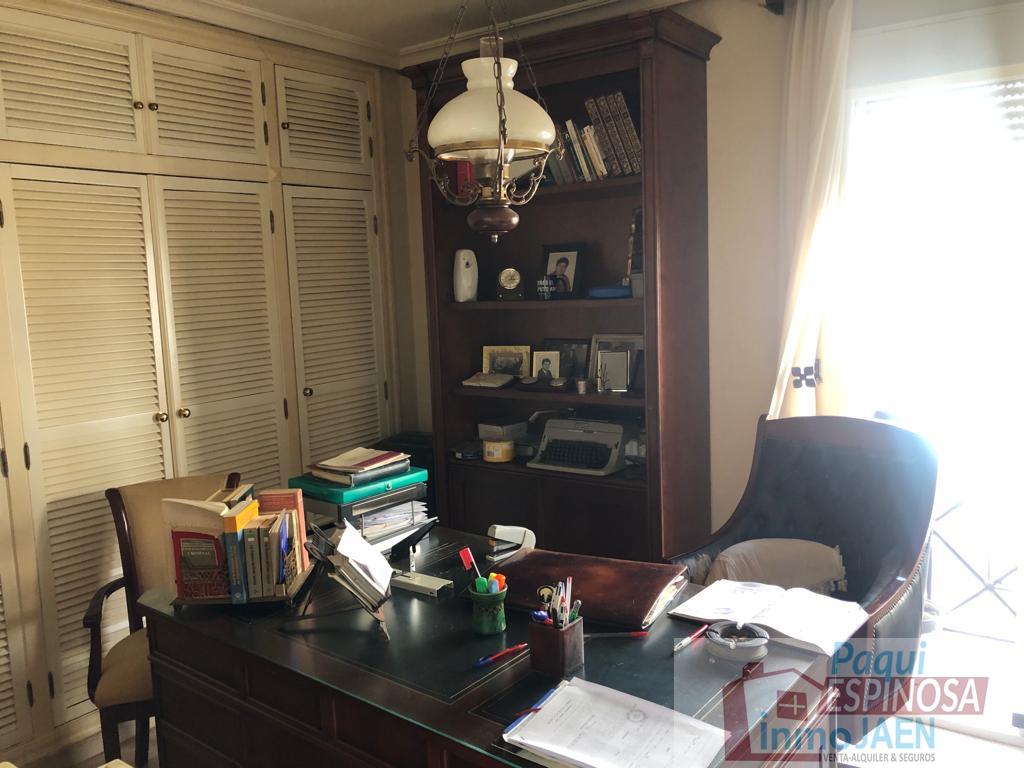 For sale of flat in Torredonjimeno