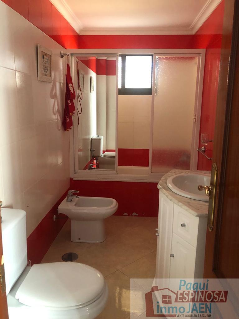 For sale of flat in Torredonjimeno