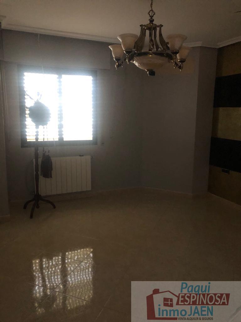 For sale of flat in Torredonjimeno