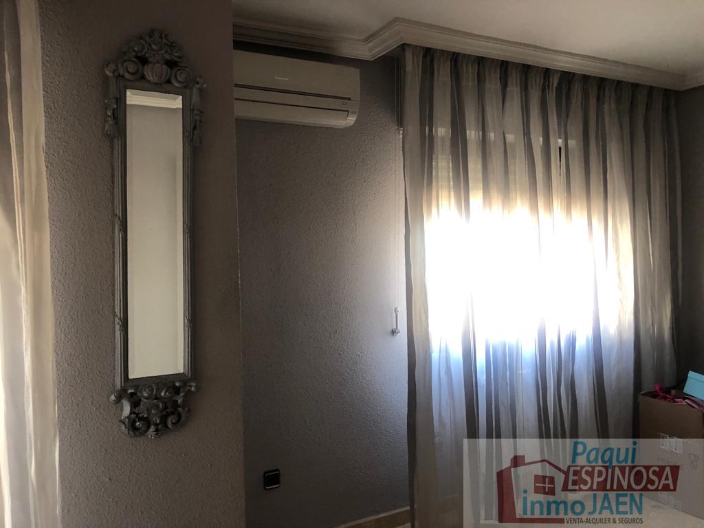 For sale of flat in Torredonjimeno