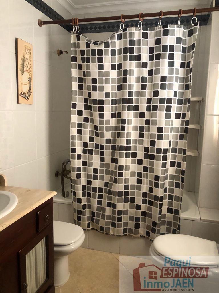 For sale of flat in Torredonjimeno