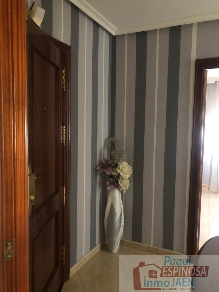 For sale of flat in Torredonjimeno