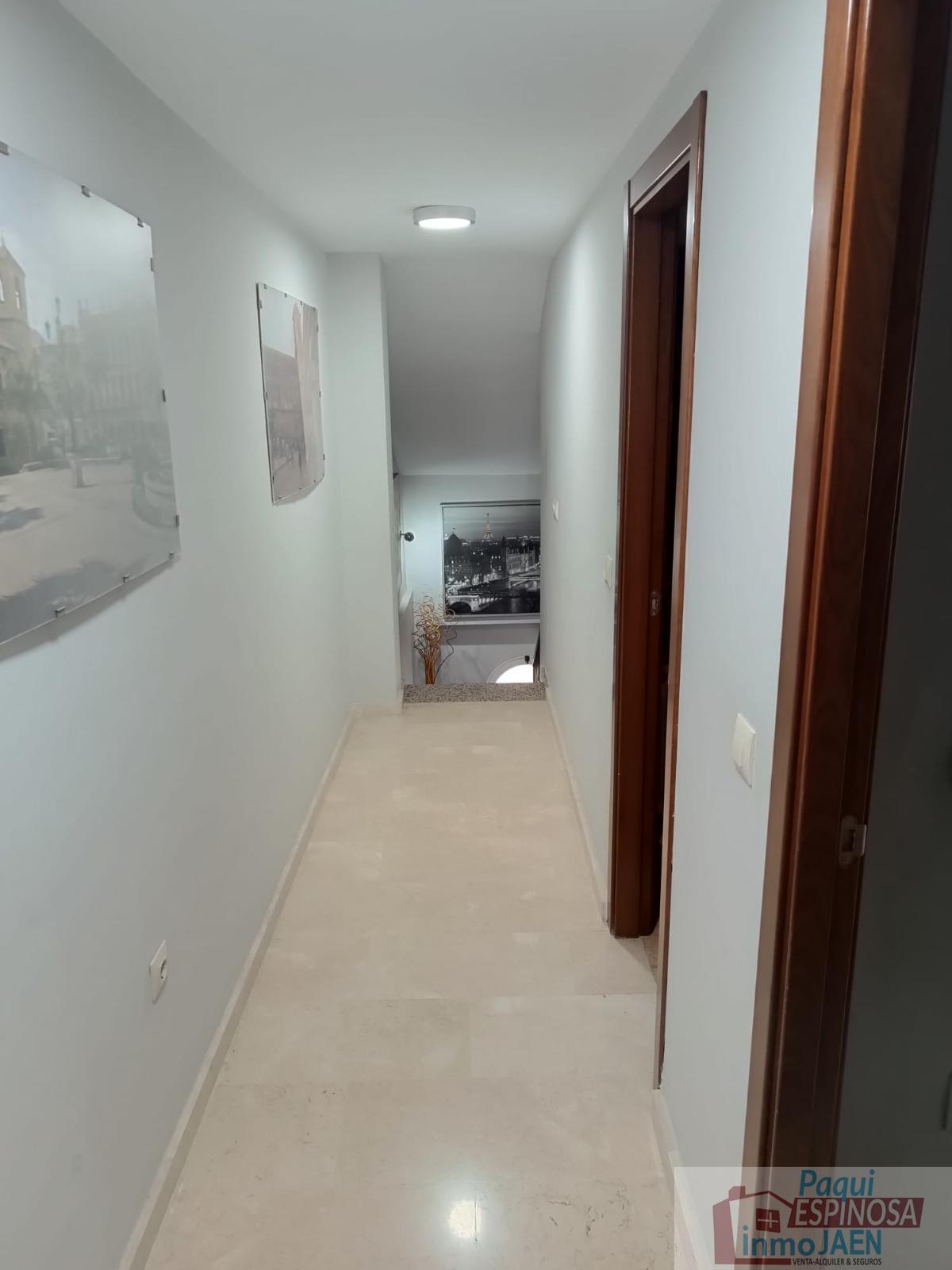 Venta de dúplex en Torredonjimeno