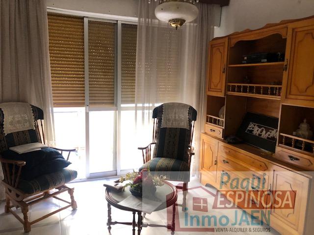 For sale of flat in Torredonjimeno