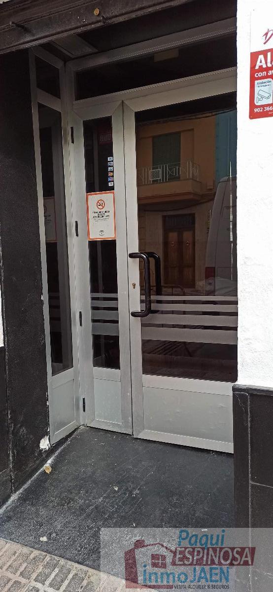 For sale of commercial in Torredonjimeno