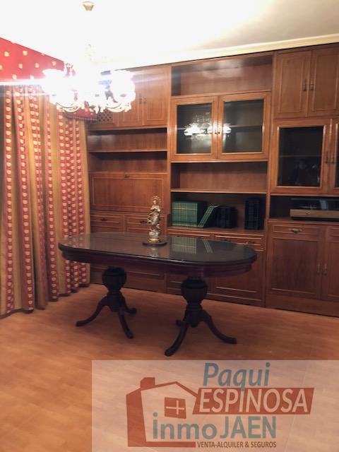 For sale of flat in Torredonjimeno