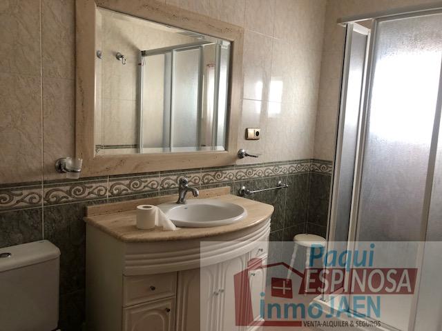 For sale of flat in Torredonjimeno