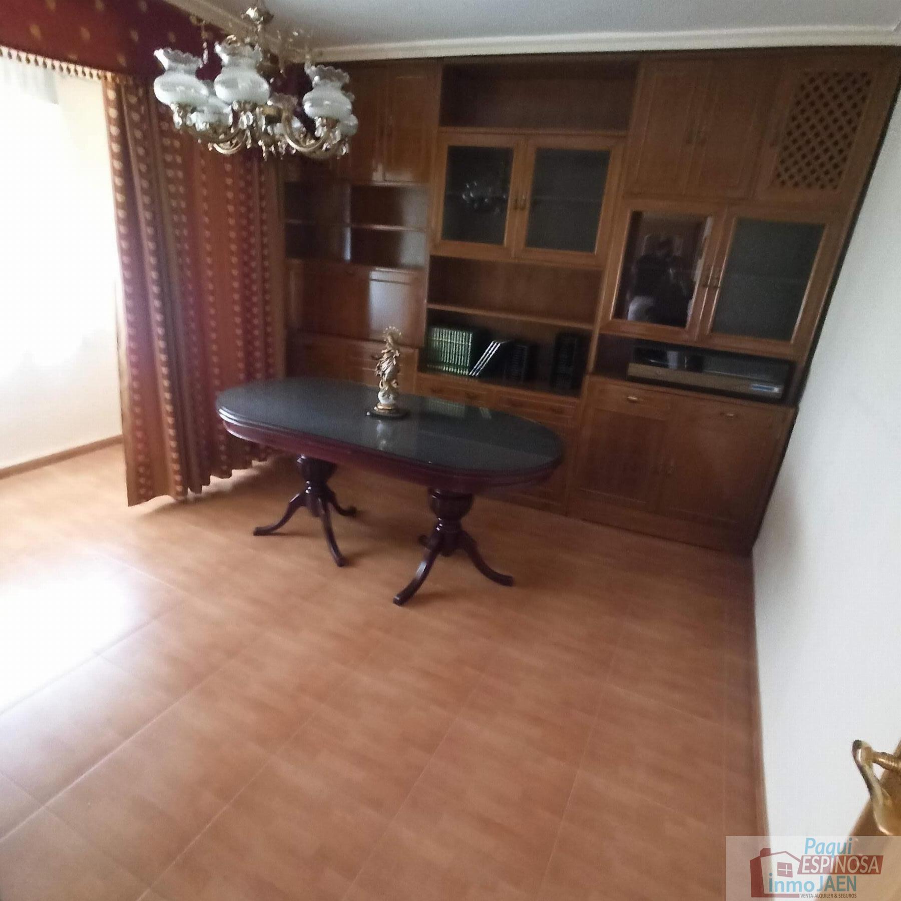 Venta de piso en Torredonjimeno