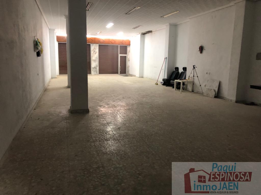 For rent of commercial in Torredonjimeno